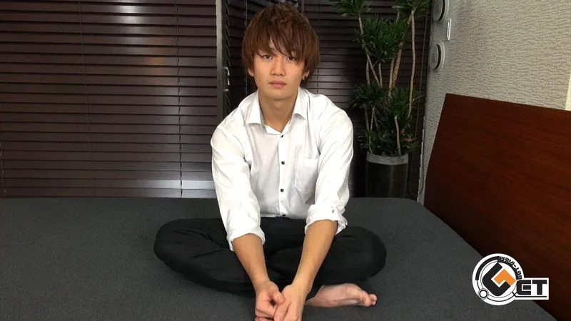 GT-830 – キス連発！19歳のソフトなルックスの爽やかノンケが男のテコキ初体験♂