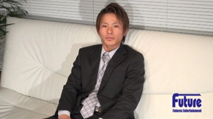 C1001655＜超淫乱！ヤンチャ系イケメン男子がここまで大胆に！！こんなに飛び出すザーメンは必見です☆＞