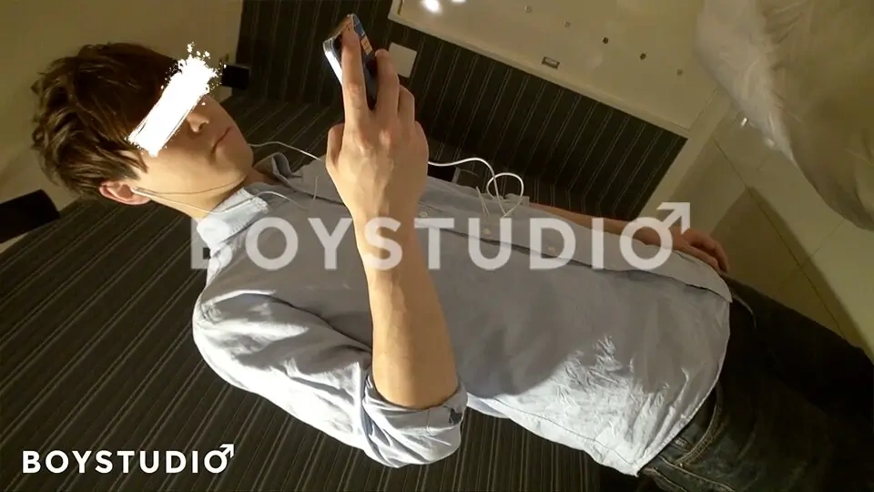 BOY-196 再編集！イケメン男子がBOYにデビュー！