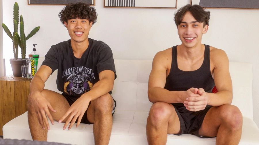 Cum On Bro! Cameron Jones COVERS David Slinger With Cum! (Cameron Neuton X Jay Wu)